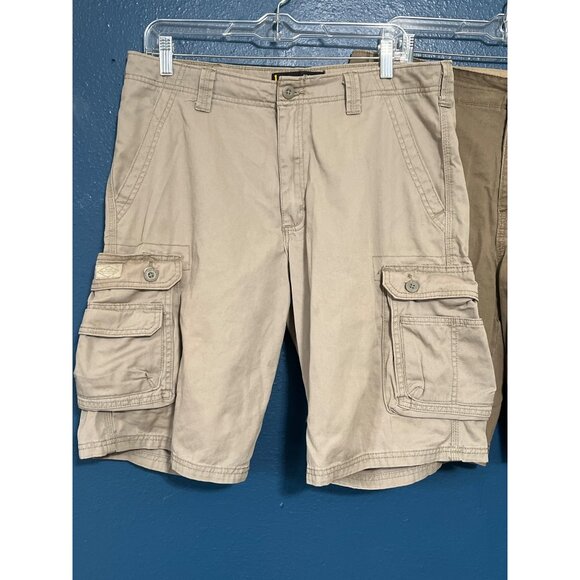 2 Pairs Lee & Unionbay Mens Cargo Shorts Size 34 Tan & Khaki - Picture 2 of 11